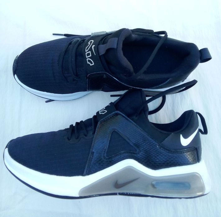 Кросівки жіночі NIKE AIR MAX BELLA TR 5
