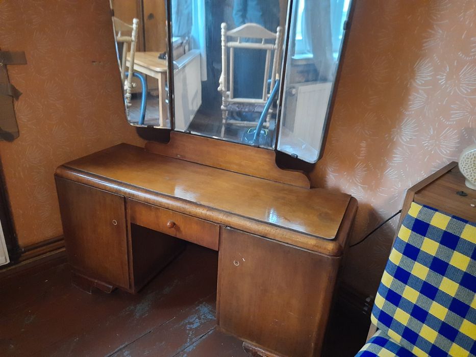Toaletka prl lustro PRL stolik z prl-u Toaletka z lustrem Vintage!!!