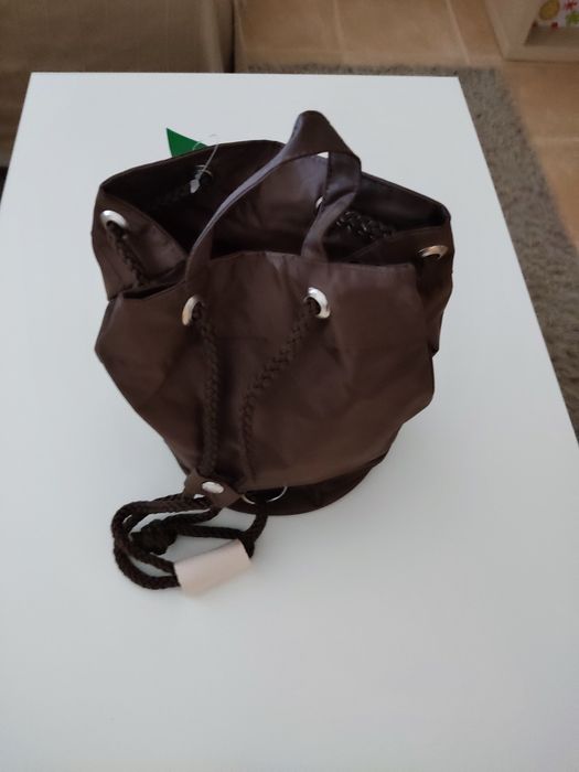 Saco mochila Benetton, novo