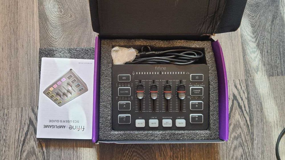 Мікшерний пульт Fifine SC3