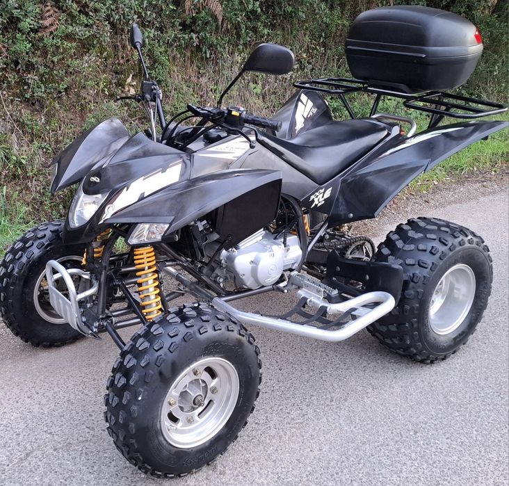 Moto 4 SMC  300 E XLE   2 pessoas