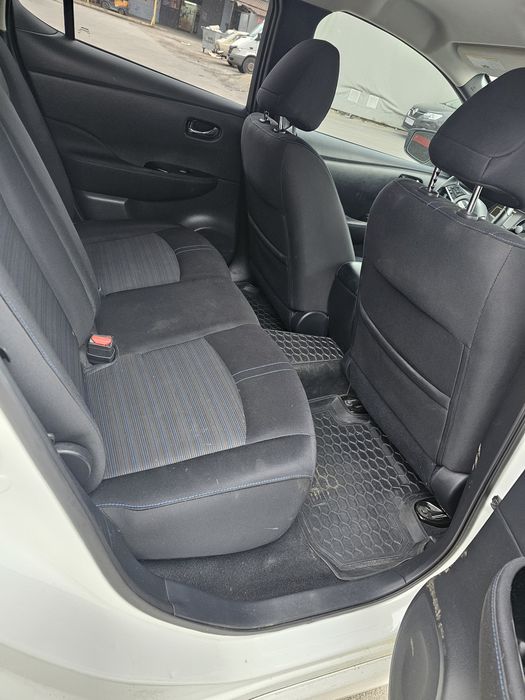 Оренда Nissan Leaf 2 60kWt