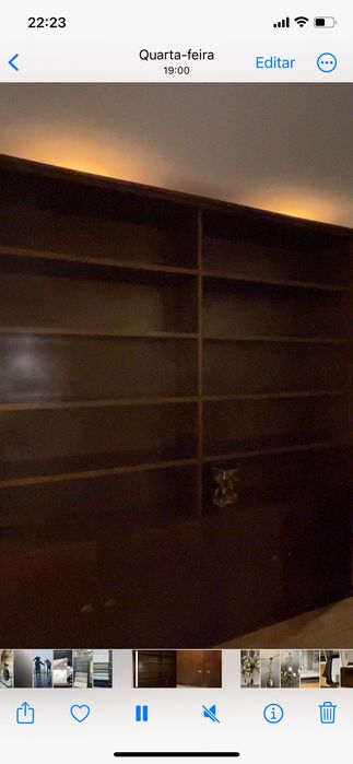 Livreira em madeira de Carvalho