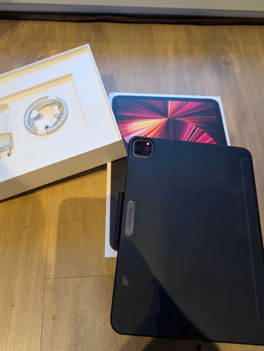 Apple Ipad Pro 11" 3rd gen M1 - 128GB WIFI + etui