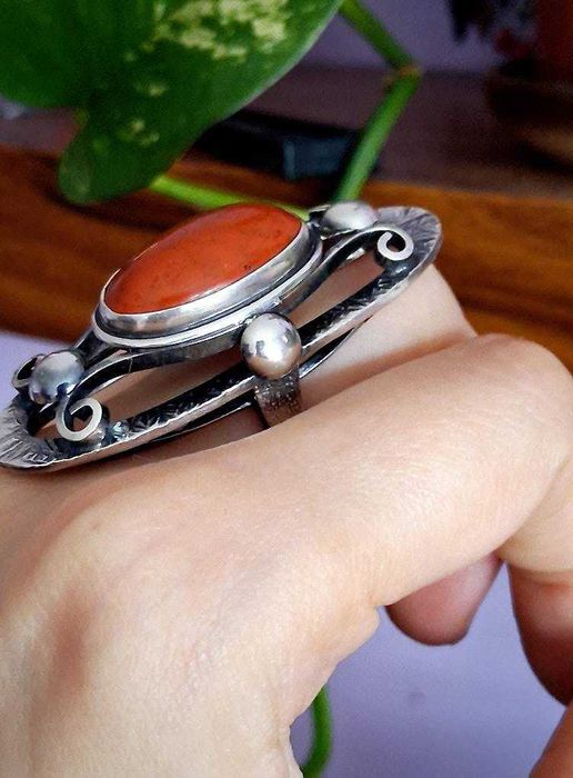 Pierścionek srebrny autorski z kamieniem (jaspis).