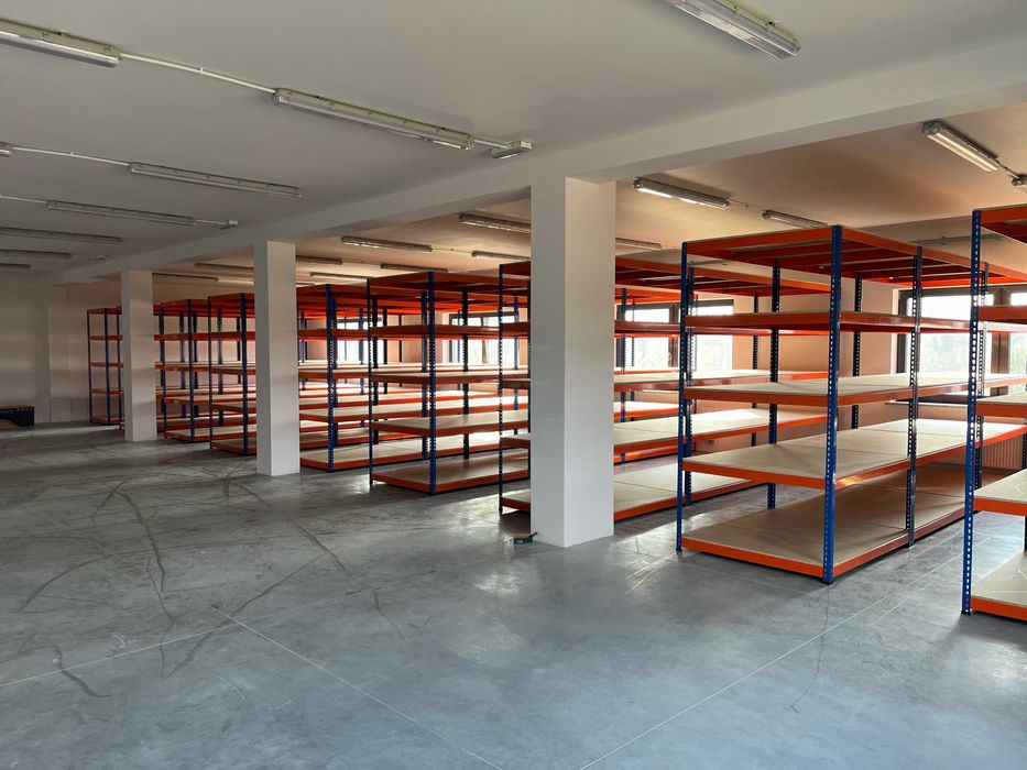 Regały Metalowe Mocne Trwałe. Zobacz -->