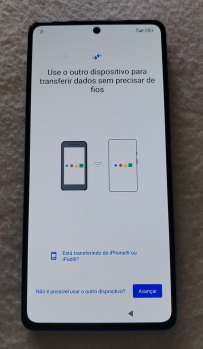 Telemóvel a estrear