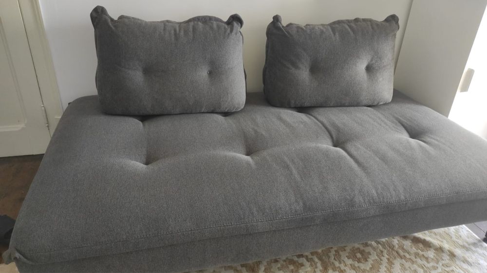 Vende-se sofá cama