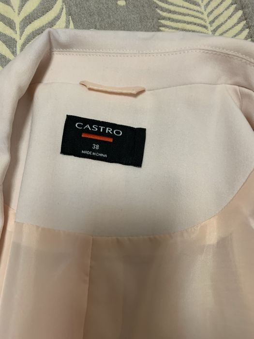 Піджак жіночий castro