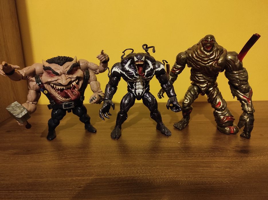 Marvel Legends BAF
