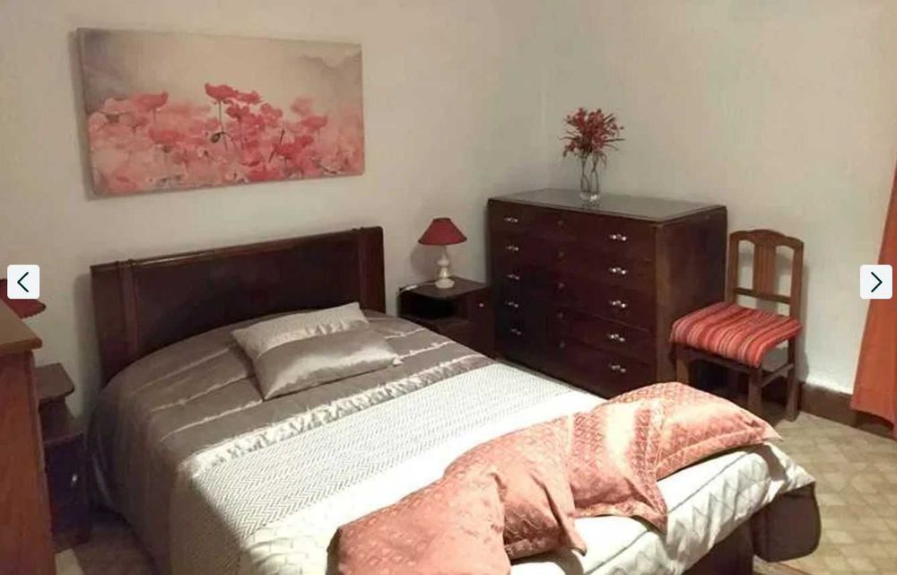 Quarto na Alta de Coimbra  (5 min a pé da Universidade)