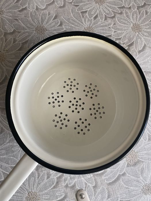 Сито   дуршлаг  эмаль