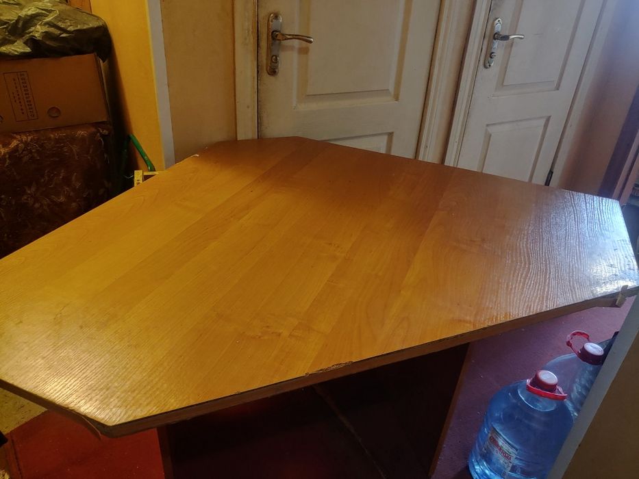 Стол письменый б/у