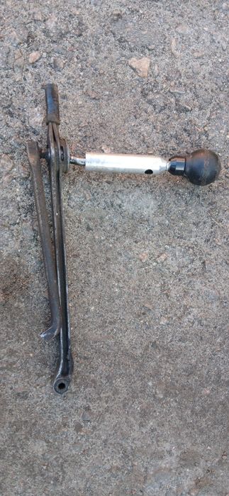 Кулиса кпп БМВ е34