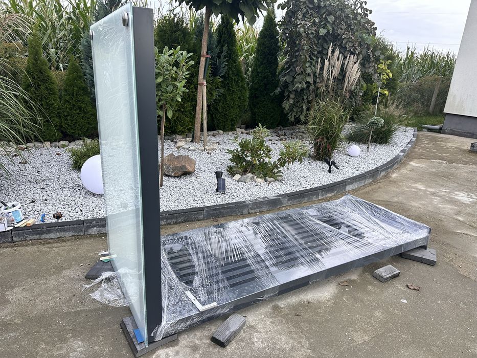 Zadaszenie ,daszek konstrukcja nad drzwi lub furtkę transpotr