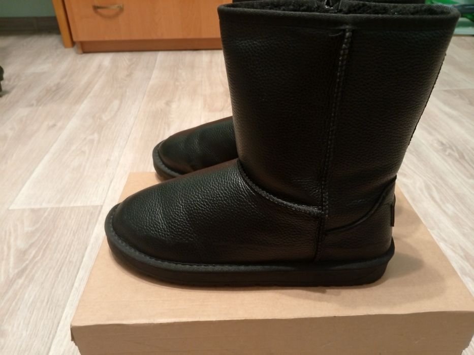 Угги женские  размер 41 стелька 26.5