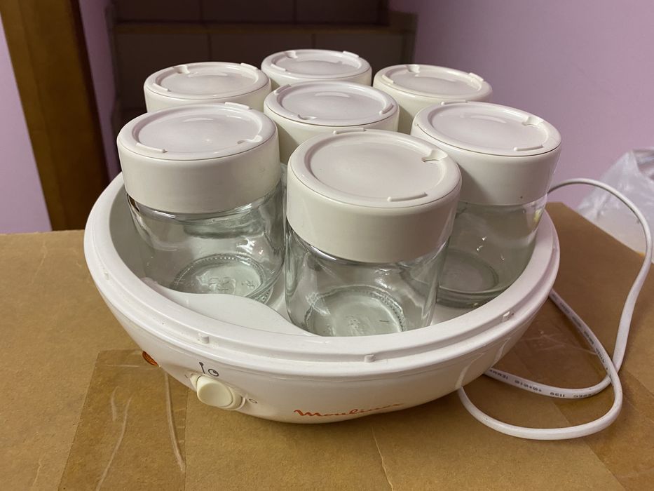 Йогуртниця Moulinex