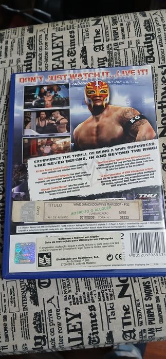 Jogo PS2 Smack Down vs Raw