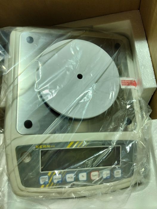 Balança de precisão kern Nova 
PFB 2000-2
