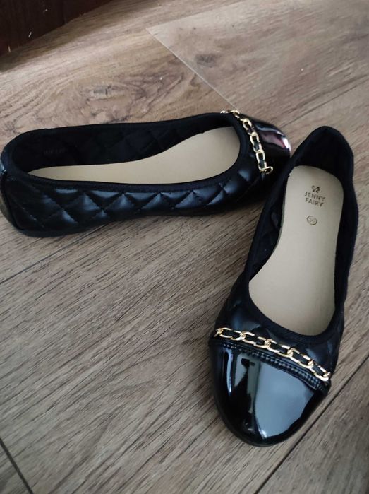 Lakierowane piękne  36