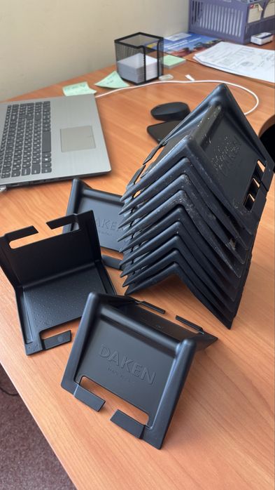 Кутники для кріплення вантажу