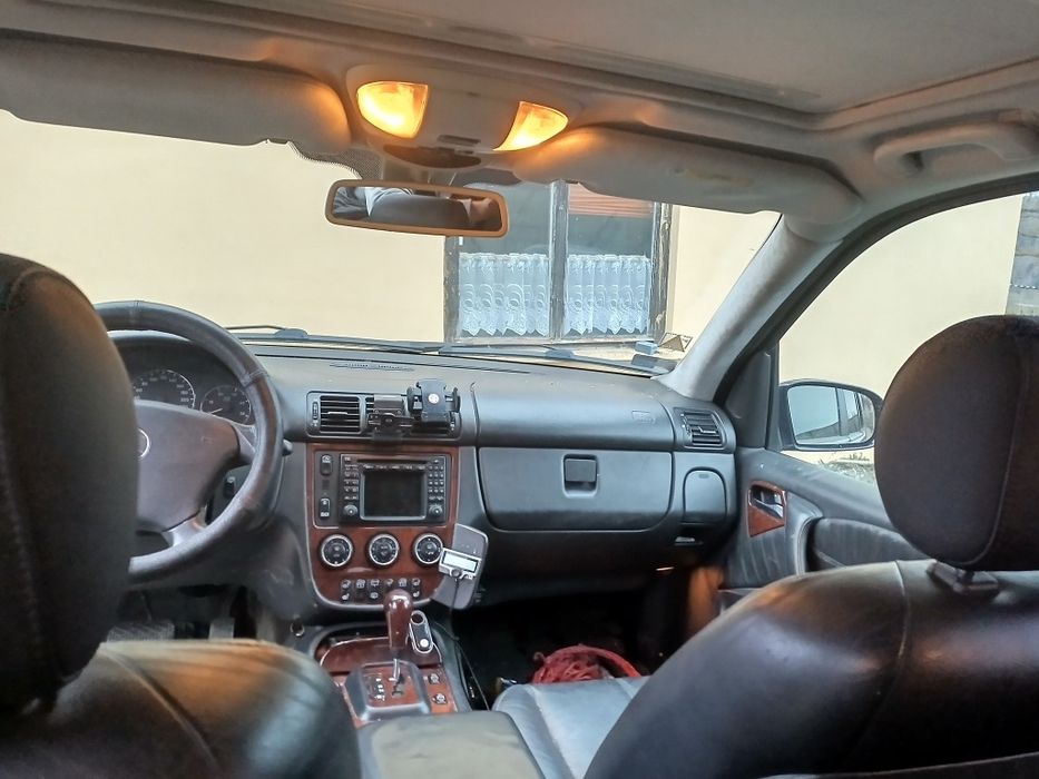 Mercedes ML 4.0 V8