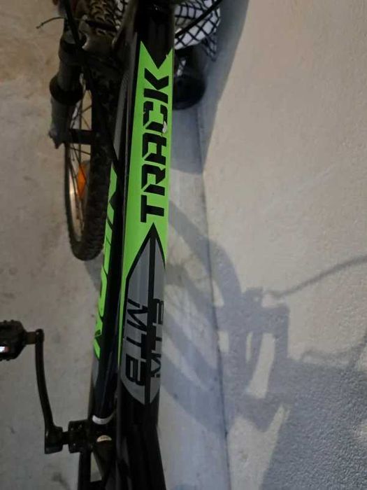 Bicicleta e Capacete 20'' (crianca)
