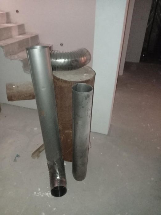 Piec trociok z rurami