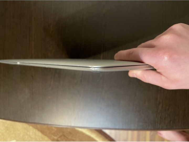 Продам apple macbook air 2013