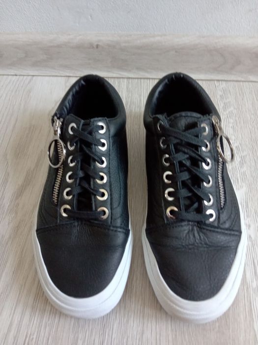 Buty Vans Old Skool z zamkiem r.36