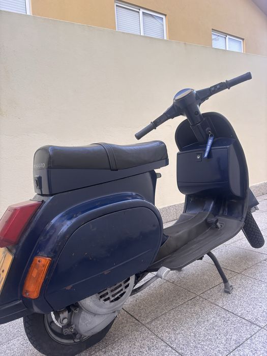 Vespa pk  50 XLS azul marinho , precisa de afinar e mudar velas , 50 c