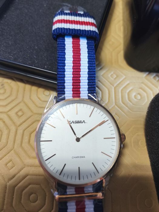 Relógio Casima novo
