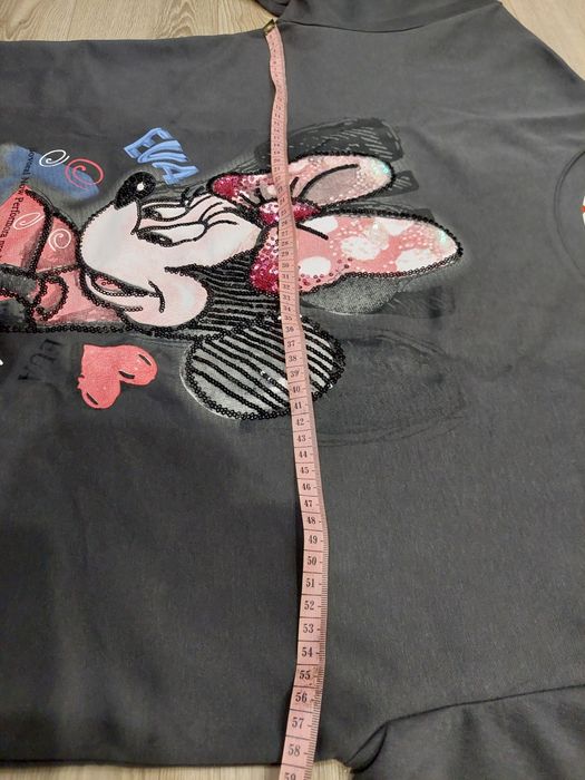 Нова футболка з принтом Мінні Маус,вишита паєтками.