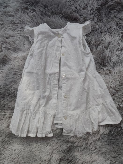 Легеньке плаття для малюка