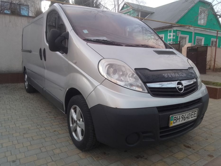 Продам Opel Vivaro 2013 г.