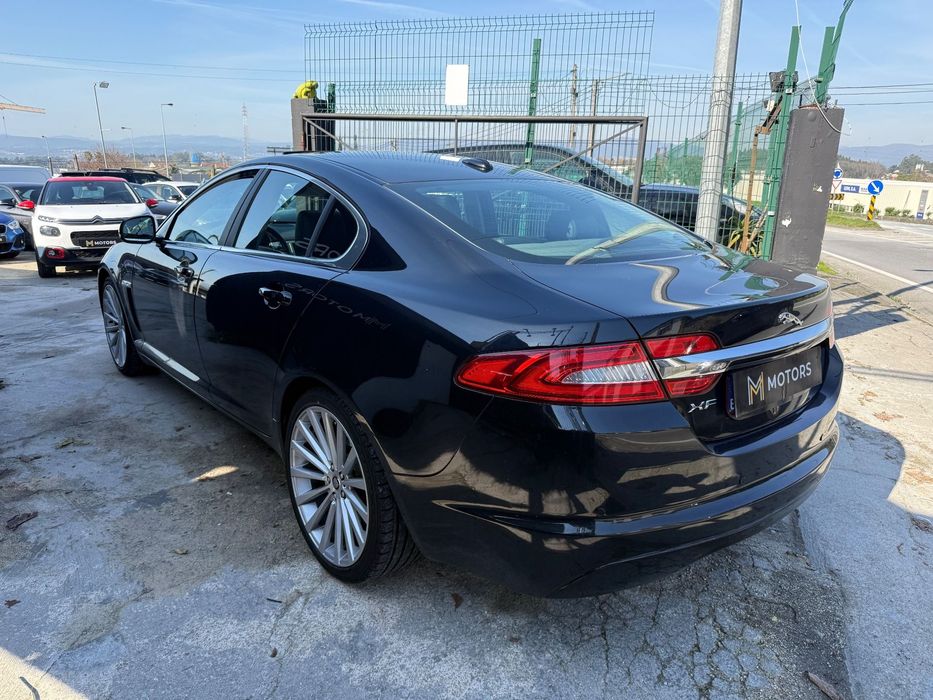 Jaguar XF 2.2 D Premium Luxury