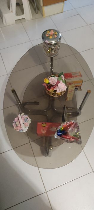 Vendo Mesa de sala de vidro