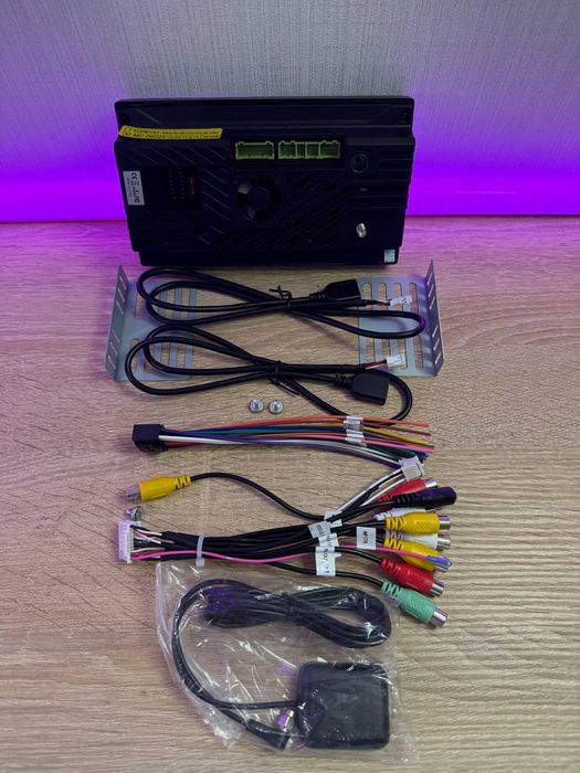 Магнитола 7"дюймов 4/64гб 8 Ядер CarPlay/Android Auto