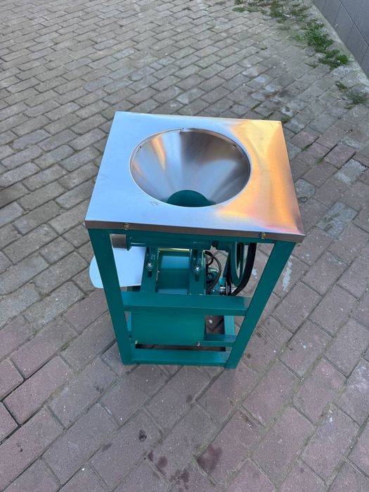 Мясорубка чугунна промислова 32 Fermax MC-FM2 з мотором  нержавіюча
