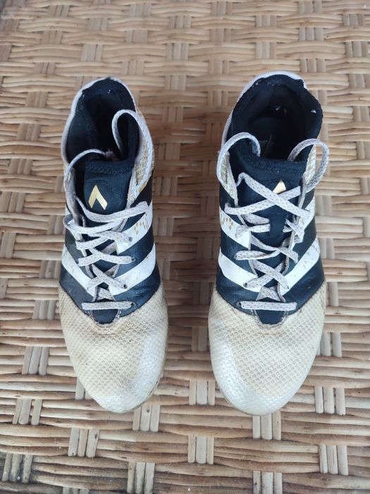 Бутси розмір 37/5