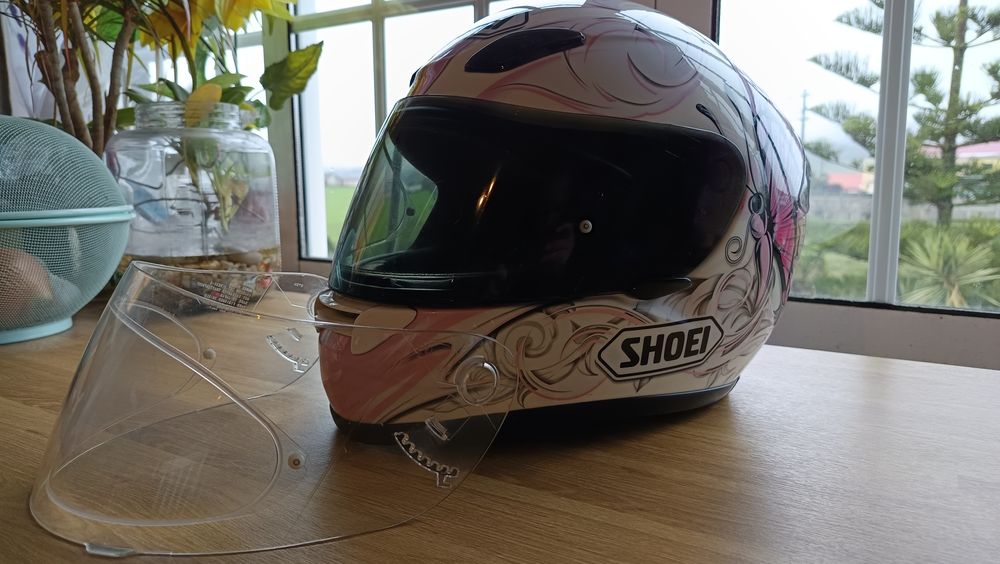 Capacete Shoei XR 1000