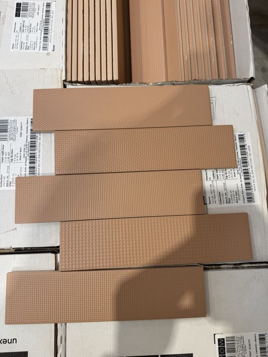 Sprzedam nadmiar plytek Wow Tiles Mix Cotto