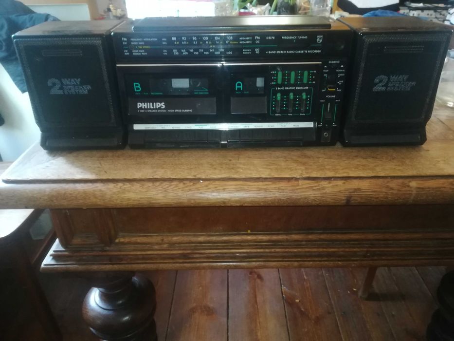 Boombox Philips D8278 cena 02.06