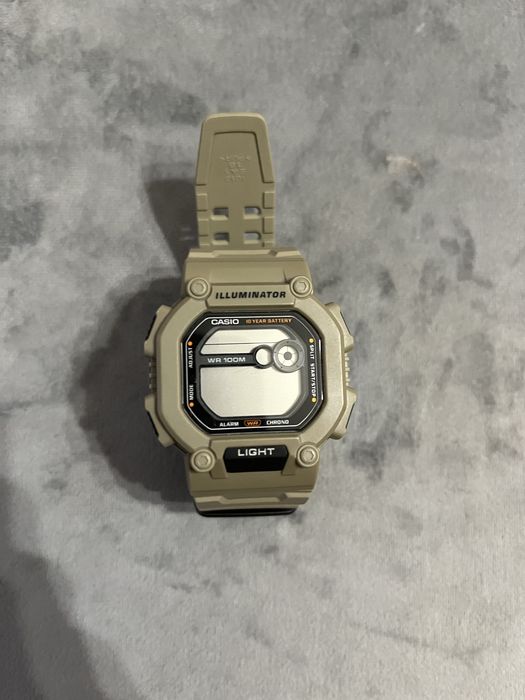продам часи casio