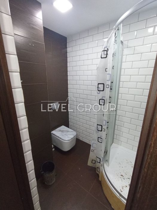 Зниження ціни! Приміщення 362м2 фасад Уманська Солом'янський