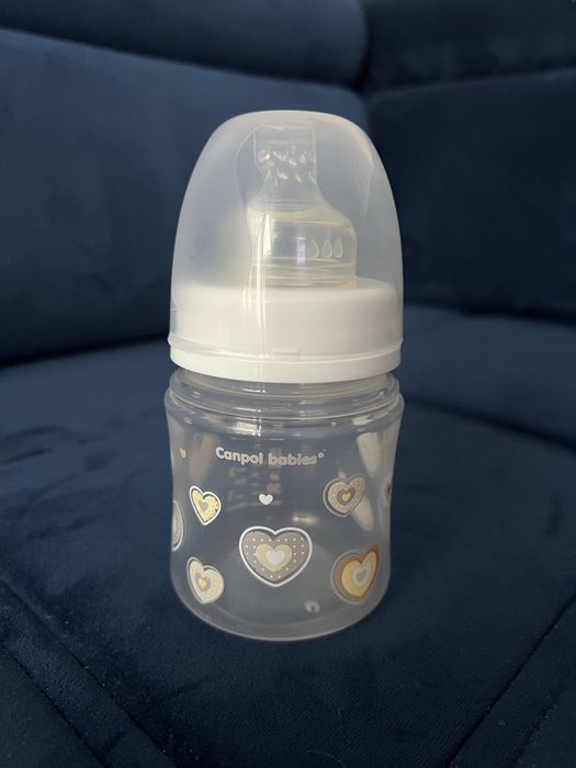 Butelka Canpol Babies 120 ml ze smoczkiem trójprzepływ