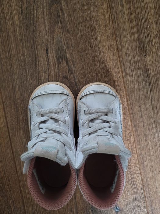 Adidasy dziecięce r 23.5