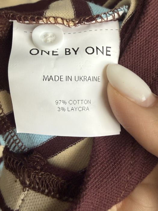 One by one лонгслів жіночий