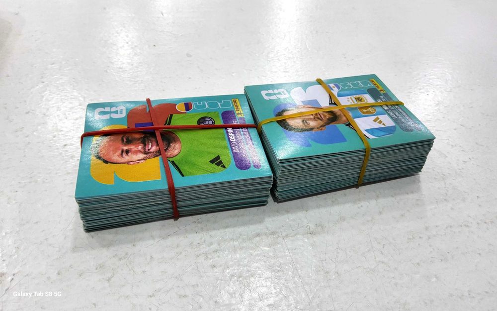 Vendo lote de cromos replicas nao oficiais