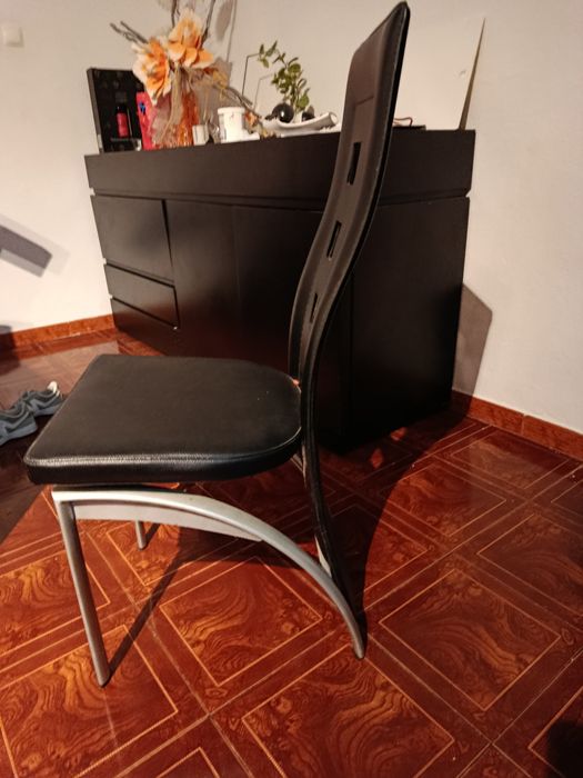 Cadeiras de sala de jantar